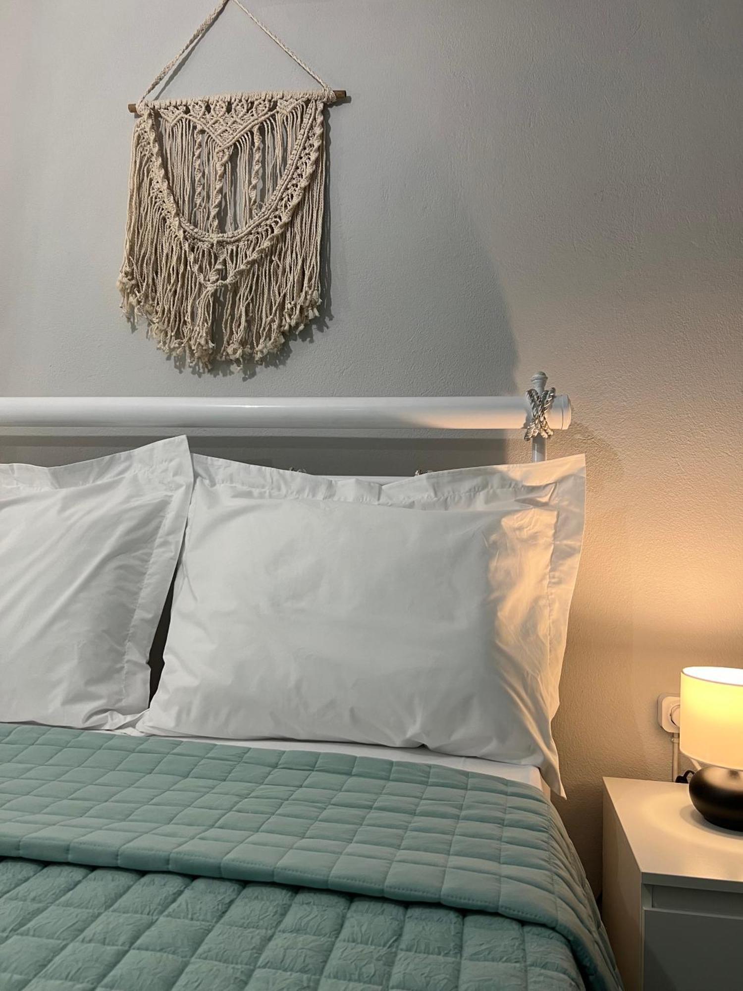 Aiolos Seaside Apartment Marathos  Bagian luar foto